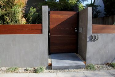 Заборы для частных домов и приусадебных территорий (+390 Фото Идей). Красивые ограждения и критерии выбора