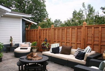 Заборы для частных домов и приусадебных территорий (+390 Фото Идей). Красивые ограждения и критерии выбора