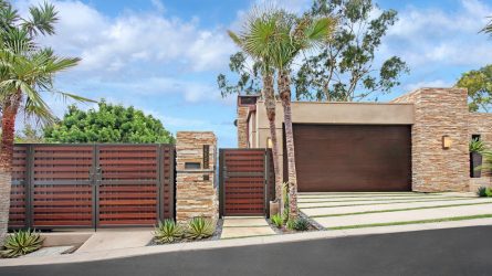 Заборы для частных домов и приусадебных территорий (+390 Фото Идей). Красивые ограждения и критерии выбора