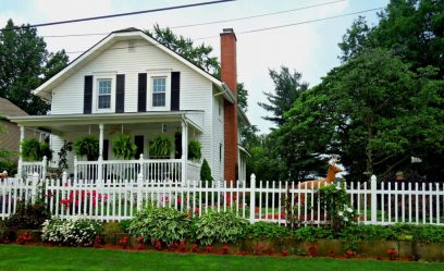 Заборы для частных домов и приусадебных территорий (+390 Фото Идей). Красивые ограждения и критерии выбора