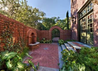 Заборы для частных домов и приусадебных территорий (+390 Фото Идей). Красивые ограждения и критерии выбора