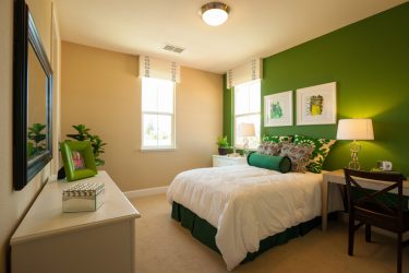 Интерьер спальни зеленого цвета: Как сделать его лучшим местом для отдыха? 175+ (Фото) вариантов Дизайна (шторы, обои, стены)