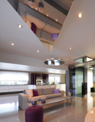 Зеркальный потолок: Особенности интерьерного решения (в ванной, гостиной, прихожей). Блестящая отделка для эффектного дизайна