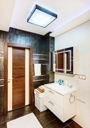 Зеркало в ванную с Подсветкой (200+ Фото): Практичность и оригинальность идеи. Выбираем дополнительные аксессуары (розетка/часы/подогрев)