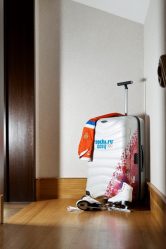 Жидкие обои для стен (+150 Фото). Как наносить, преимущества и недостатки материала